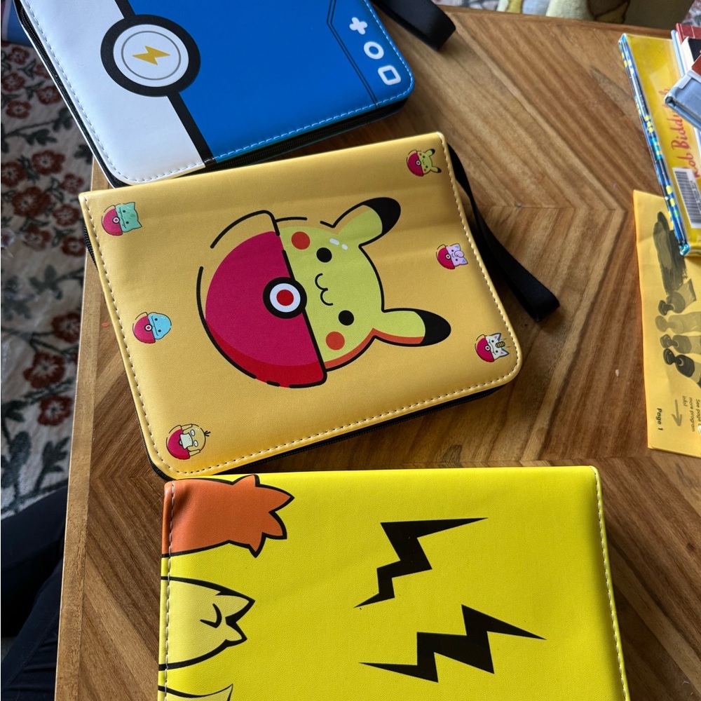 Pokémon Collectible Trading Card Binder